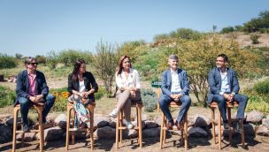 Passerini y 40 intendentes