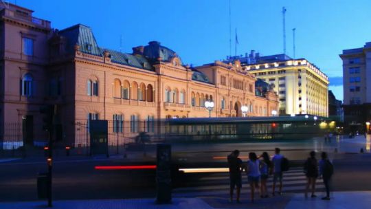 La suspensión selectiva de las acreditaciones en Casa Rosada por la supuesta campaña rusa de desinformación