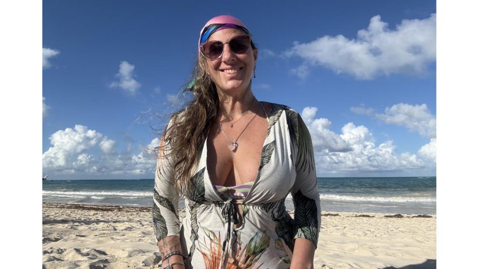 La felicidad no se vende: la trampa neurobiológica de la manifestación y el deseo