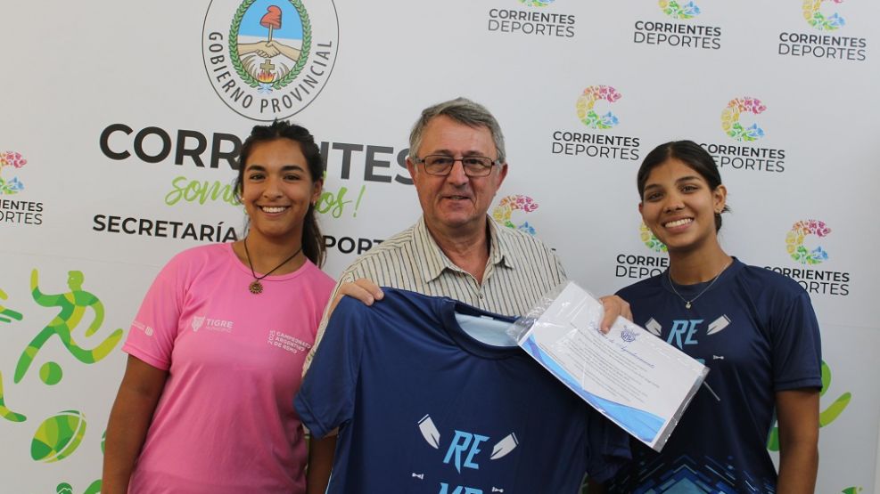 Ángeles Ayala y Fiorela Méndez