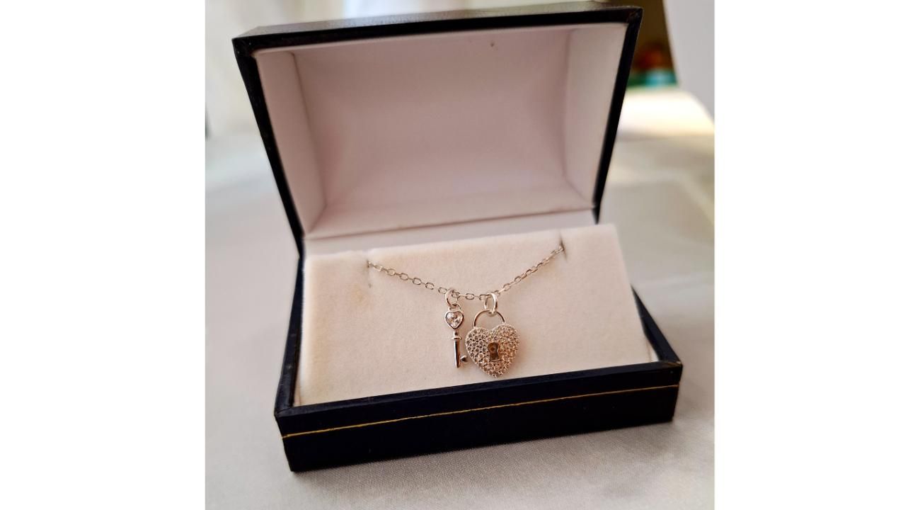 Ámbar Joyas de Plata: tradición familiar y diseño moderno en cada pieza