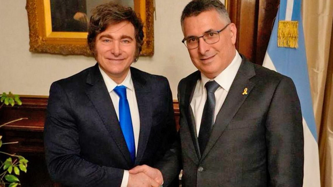 President Javier Milei meets Israel's Foreign Minister Gideon Sa'ar.