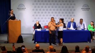 El hombre imán en la Cámara de Diputados