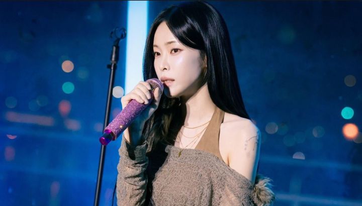 La cantante Heize presenta un emotivo video de "Love Virus (Feat. IM)"