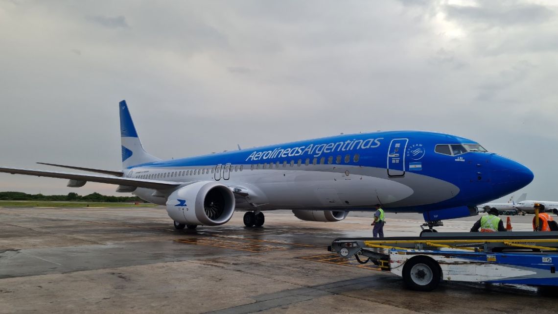 Aerolíneas Argentinas plane.