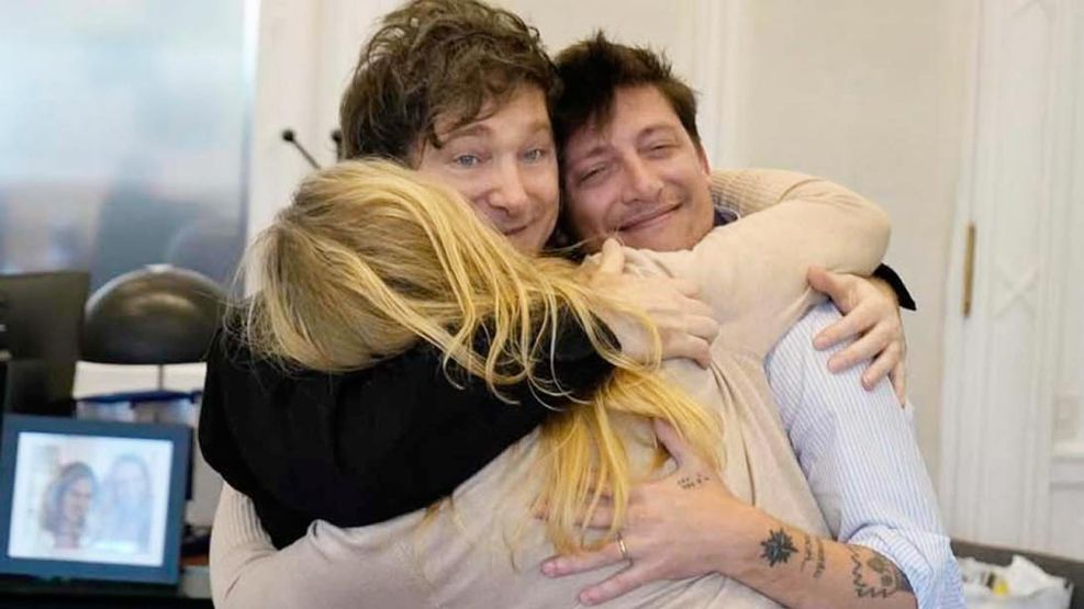 301125_milei_karina_santiago_caputo_cedoc_g