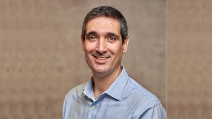 Sebastian Rago Wall Chase