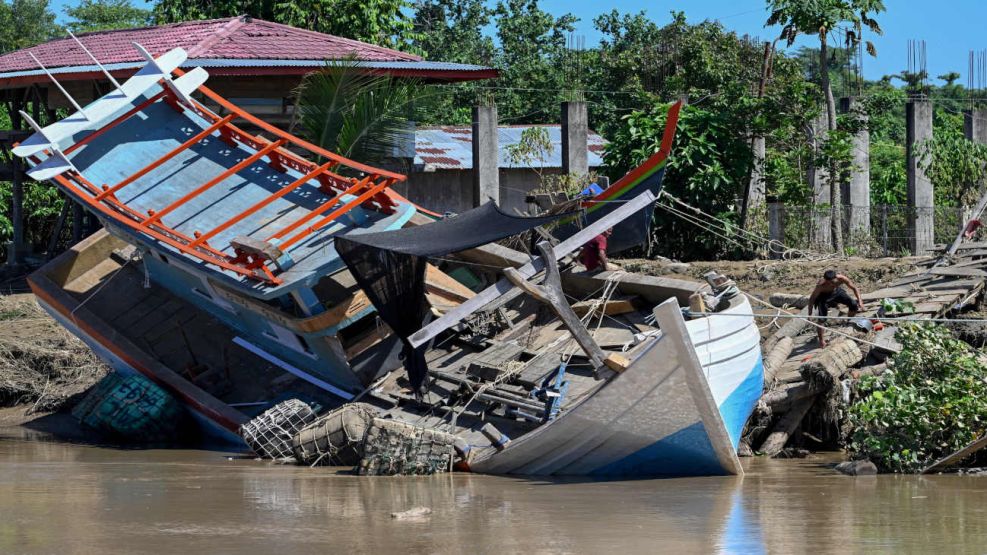 INDONESIA-INUNDACIONES 20251201