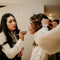 Qué tener en cuenta a la hora de elegir un maquillador para tu evento