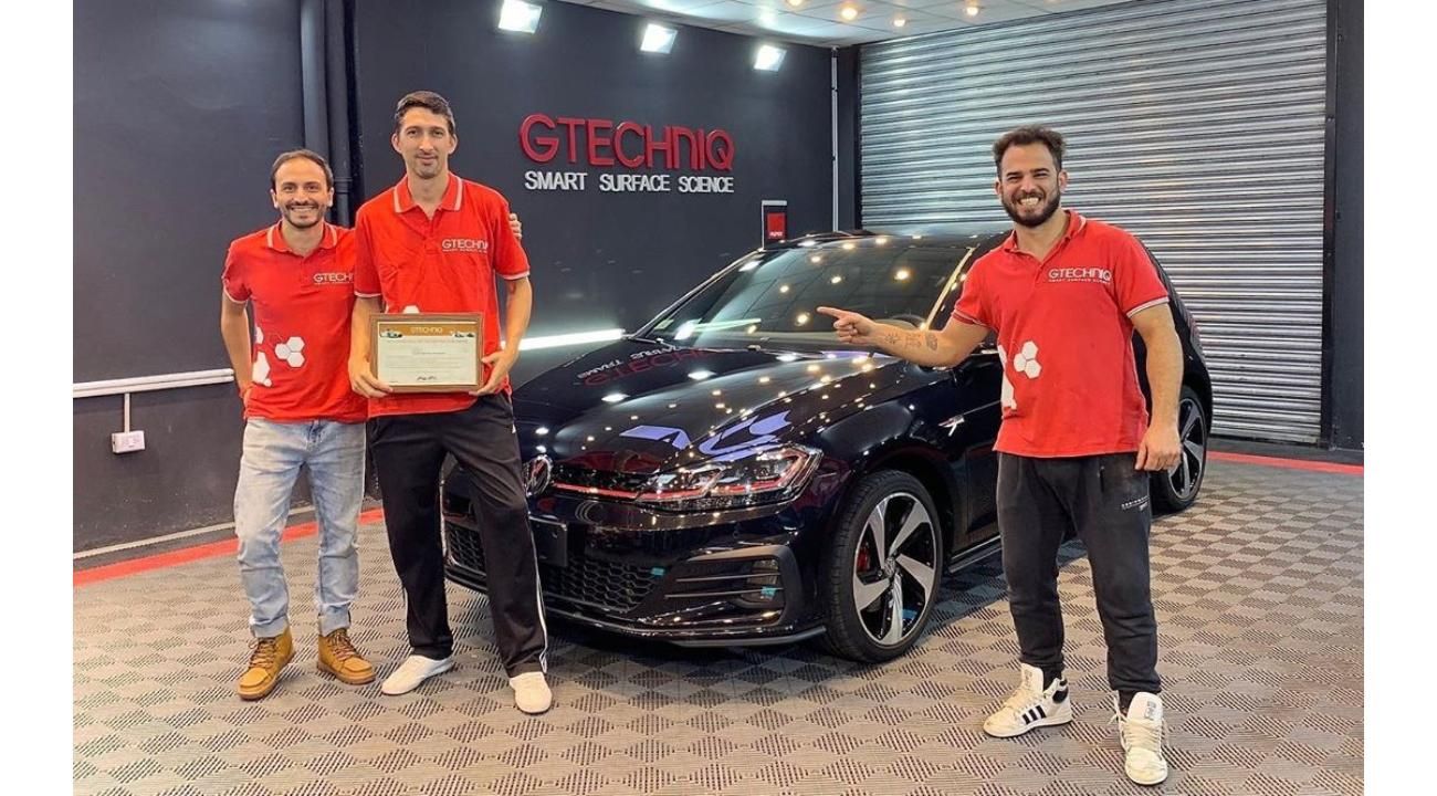 “Nos distingue la pasión: tratamos cada auto como si fuera nuestro”