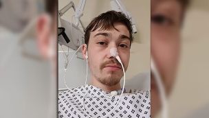 Un hombre de 33 años vomita 60 veces al día.