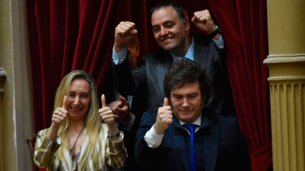 Javier Milei, Karina Milei y Adorni 03122025