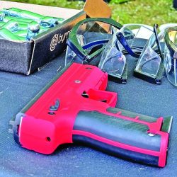 Más de 9.200 personas se dieron cita en el Encuentro Bersa de Seguridad y Defensa 2025.