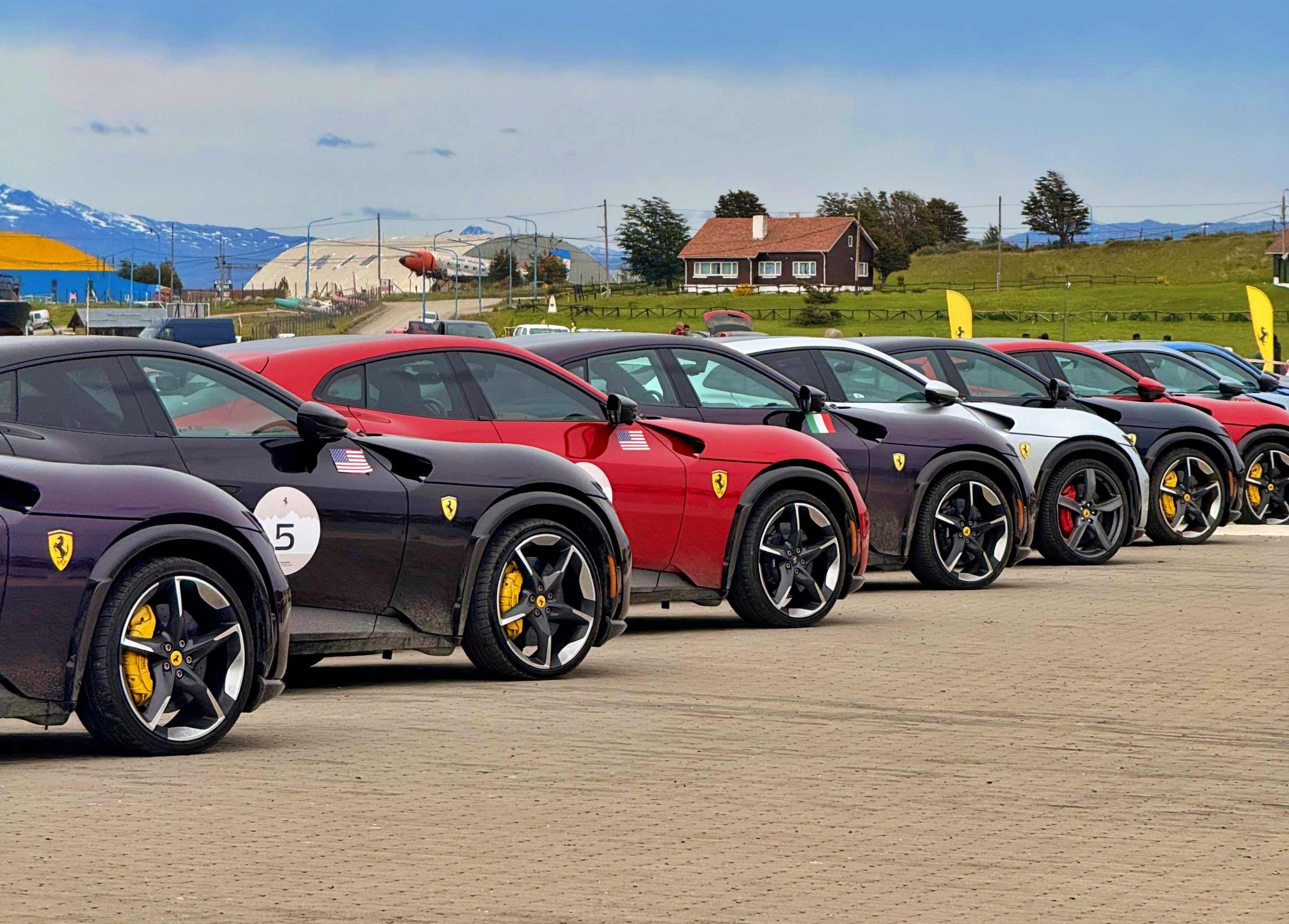 Imágenes de la Ferrari Cavalcade Adventure 2025, en Argentina.