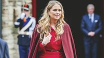 La princesa Amalia impactó al repetir un look icónico de Máxima Zorreguieta y marcar tendencia