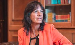 Vilma Ibarra 04122025