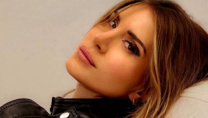 El rotundo cambio de look de Mica Tinelli: de un rubio clásico al balayage que será tendencia este verano