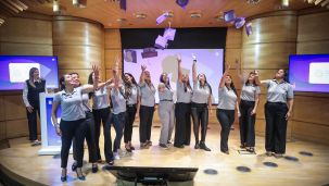 Scania celebró la graduación de mujeres conductoras