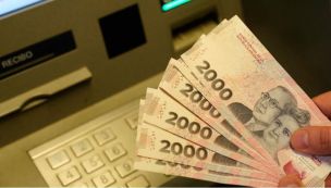 El salario mínimo sigue en picada, el poder de compra en los últimos dos años perdió casi el 36%.