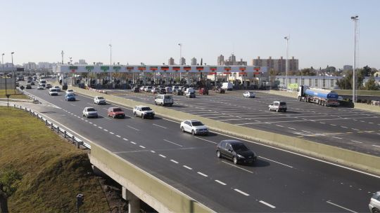 Alerta por cortes nocturnos en las principales autopistas porteñas: qué accesos estarán cerrados entre martes y miércoles