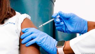 07_12_2025_vacuna_afp_g