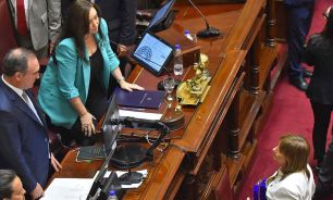 071225_villarruel_bullrich_cuarterolo_g