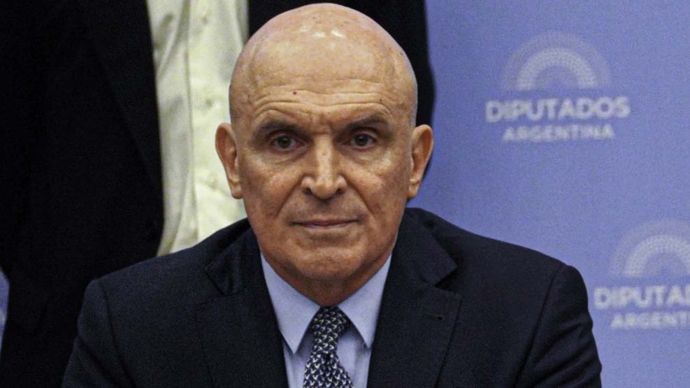 Brillo y ocaso del exsocio de Milei: Espert pasó de candidato competitivo a mancha venenosa en LLA.