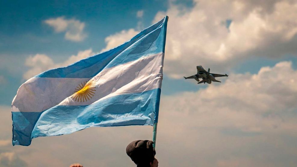 Ceremonia por los Aviones F-16 08122025