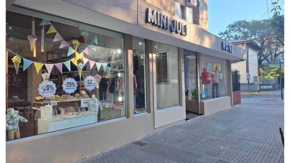 Mini Juli, una marca que te acompaña en el proceso de crecimiento.