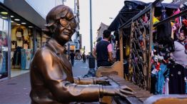 10122025_estatua_Leonor_Marzano