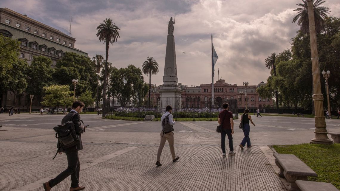 Government stages market comeback with local dollar bond sale