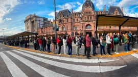Paro general: la UTA confirmó su adhesión y habrá impacto en el transporte público en todo el país