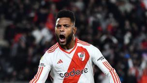 Miguel Ángel Borja jugando para River Plate