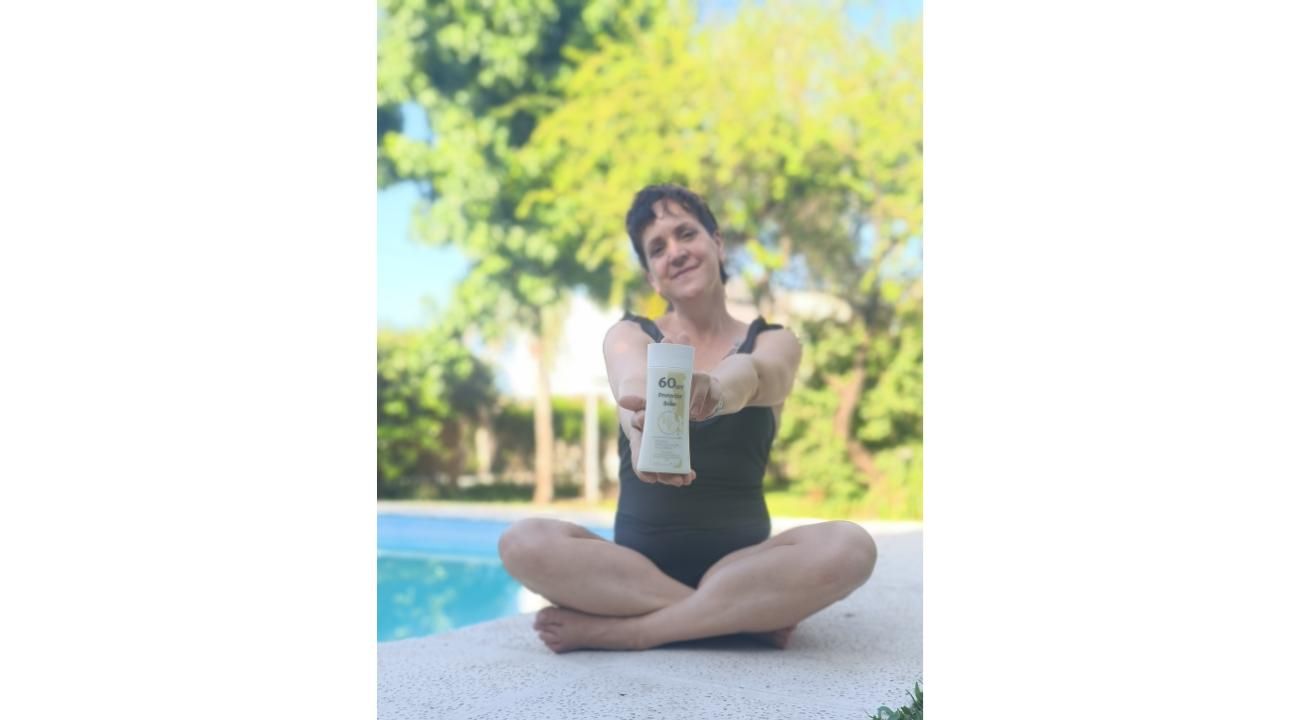 Victoria Campos – Proteger la piel del sol con amor