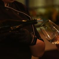 Wine & Music en CHECA: cuando la arquitectura abre sus puertas y se convierte en experiencia