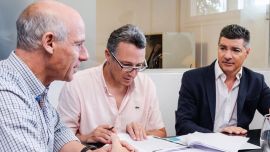 Villa Allende avanza con radares en la avenida Padre Luchesse y negocia el futuro del nuevo Hospital Gato Romero