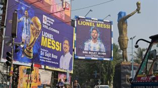 Estatua de Lionel Messi en India