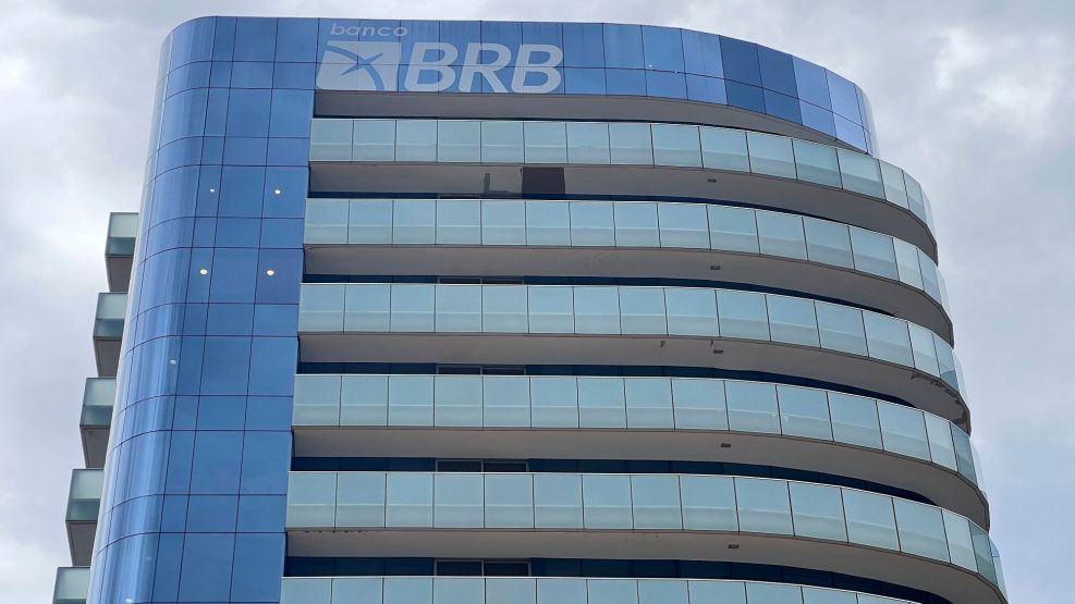 Brazil's BRB Says CEO, CFO Temporarily Removed