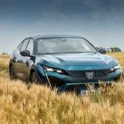 Probamos el nuevo Peugeot 408 GT: Cambia, todo cambia...