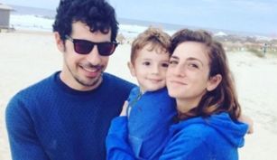 Julieta Zylberberg y Esteban Lamothe con Luis Ernesto