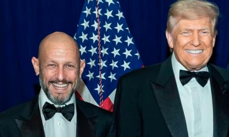 131225_scatturice_trump_cedoc_g