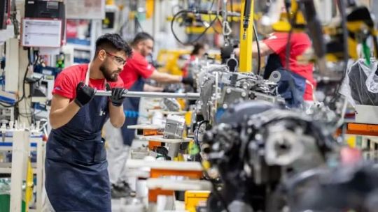 La Argentina que no despega: por qué Artana dice que sin reforma laboral no hay futuro La Argentina que no despega: por qué Artana dice que sin reforma laboral no hay futuro