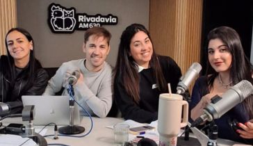 Pablo Montagna junto al equipo de "Pasa Montagna"