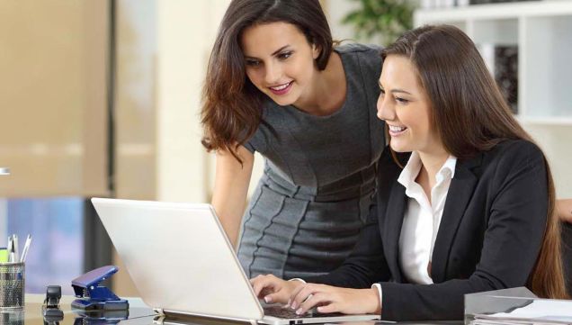 141225_mujer_trabajo_genero_shutterstock_g