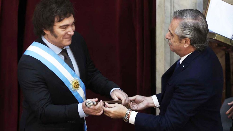 141225_milei_alberto_fernandez_afp_g