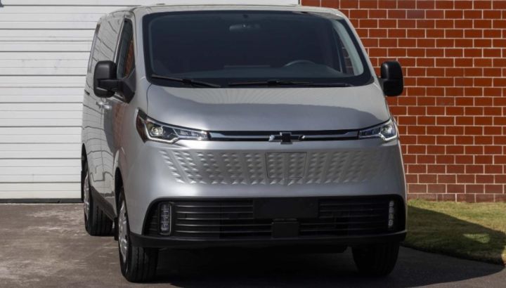 Chevrolet lanza la Express Max EV 2026, una van eléctrica con hasta 302 km de autonomía