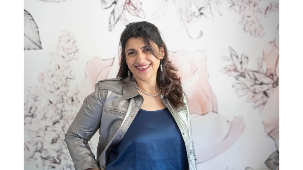 ¿Cómo elegir accesorios de fiesta según tu tipo de rostro?