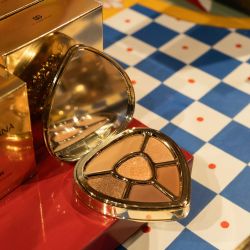 Dolce & Gabbana Beauty. 