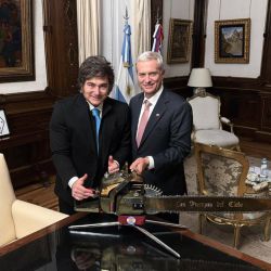 Kast, Milei y la motosierra | Foto:Presidencia