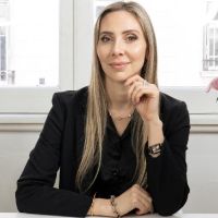 ESTÉTICA, REDES SOCIALES Y AUTOESTIMA: EL LÍMITE ENTRE INSPIRAR Y DISTORSIONAR